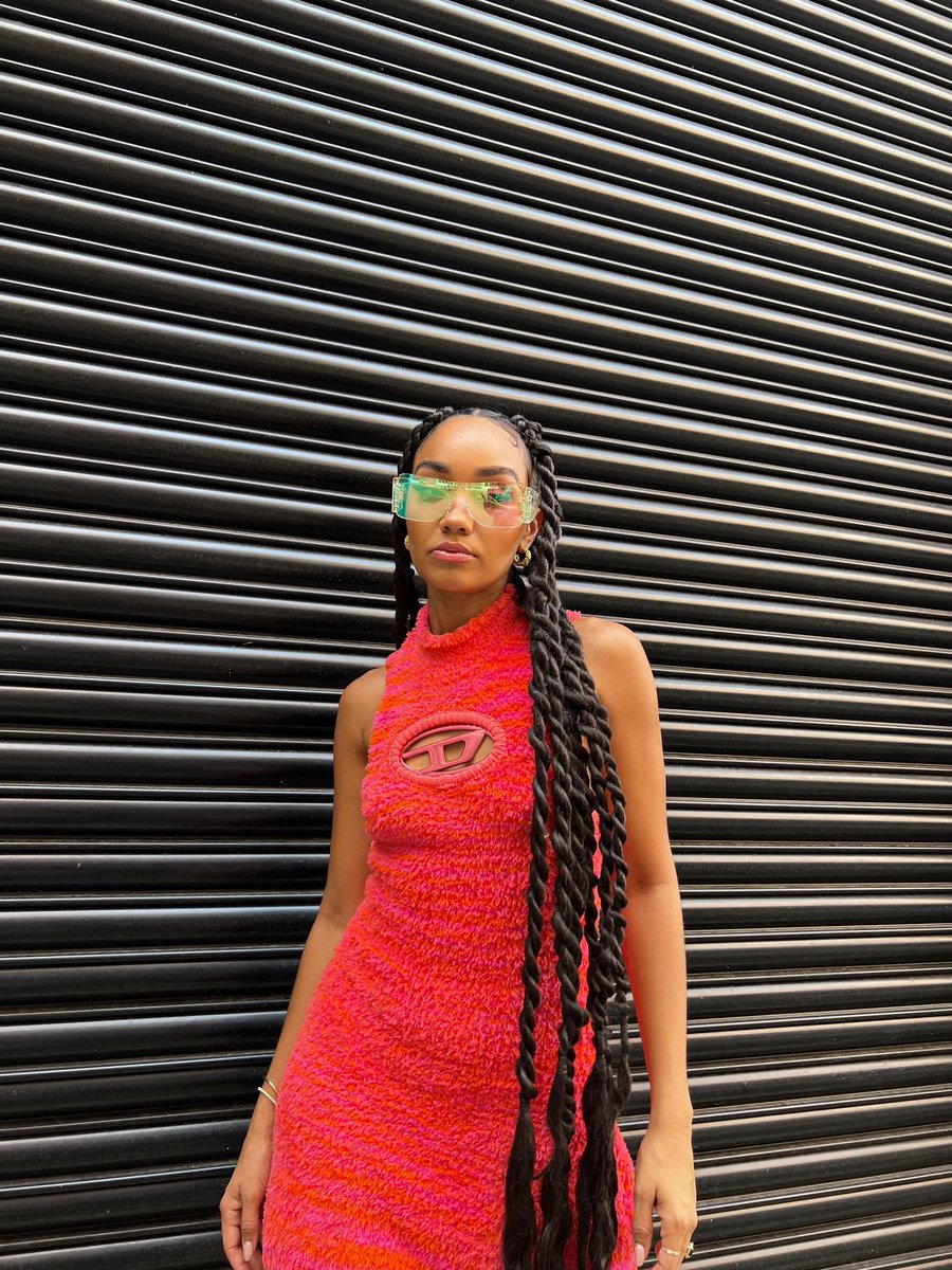 LeighAnneMusic's tweet image. My mood going into Thursday and finding out that #MyLove is Clara Amfo’s Hottest Record on @BBCR1 🤯😍👏🏽 Pre-order nowwww: leigh-anne.lnk.to/MyLove