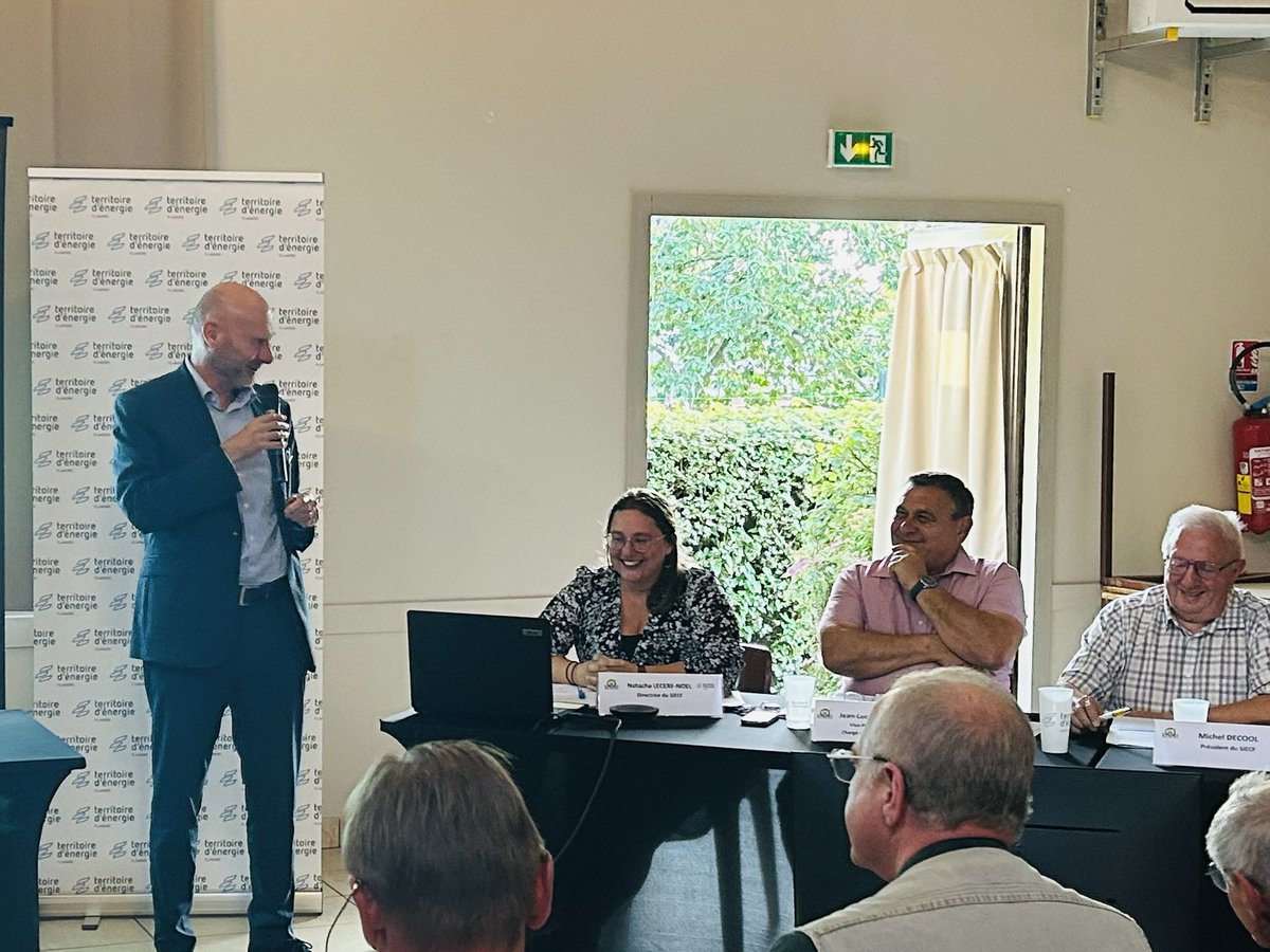 EnergieFlandre's tweet photo. En direct - présentation du Crac électricité 2022 par @enedis_npdc 

▶️ @stephaneledez et @MajidZiraoui https://t.co/5Dp805hX5Z