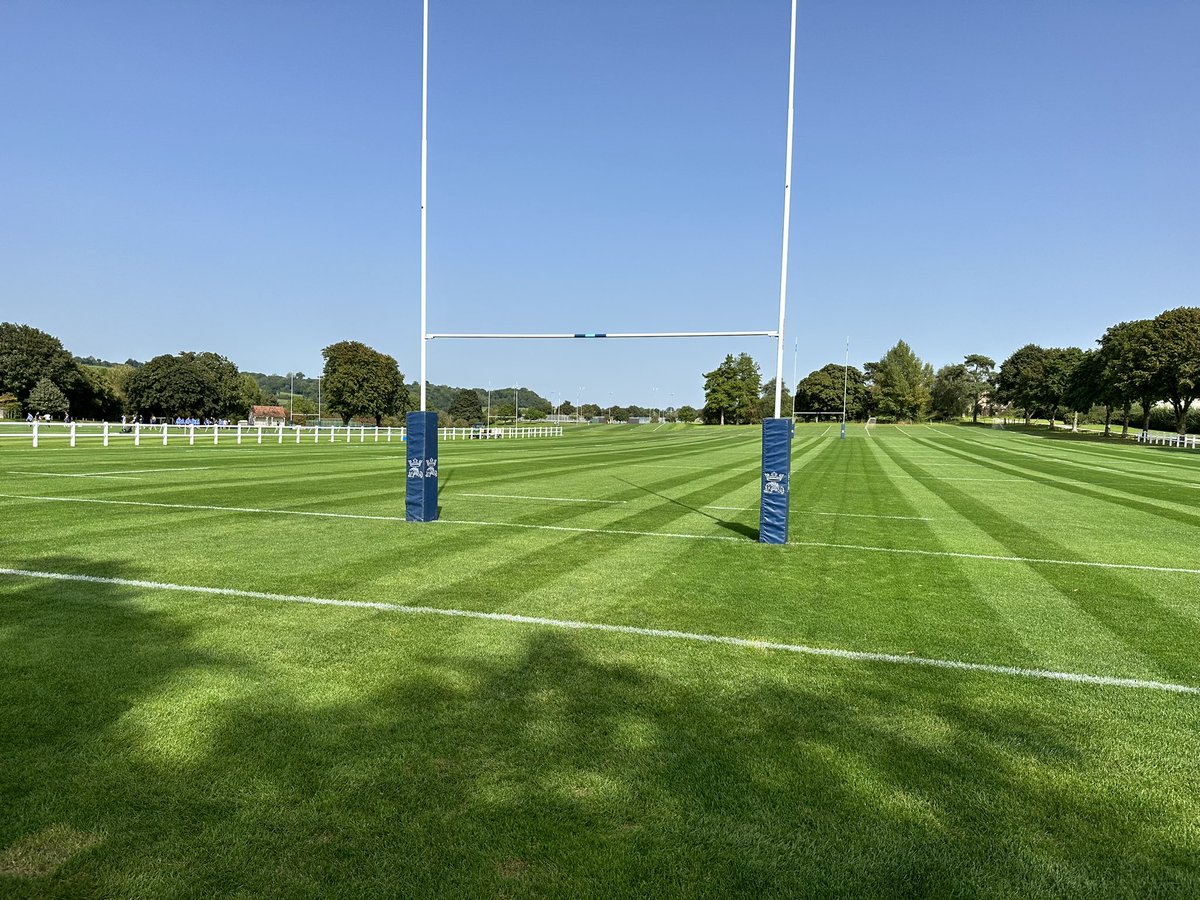 ksbgrounds's tweet photo. Great to have pupils back out playing today. New score board for the first XV rugby. #ChristmasTerm #SchoolSport @KingsBruton @ksbrugby @KSBSportDept https://t.co/dg2ZnMfHHU