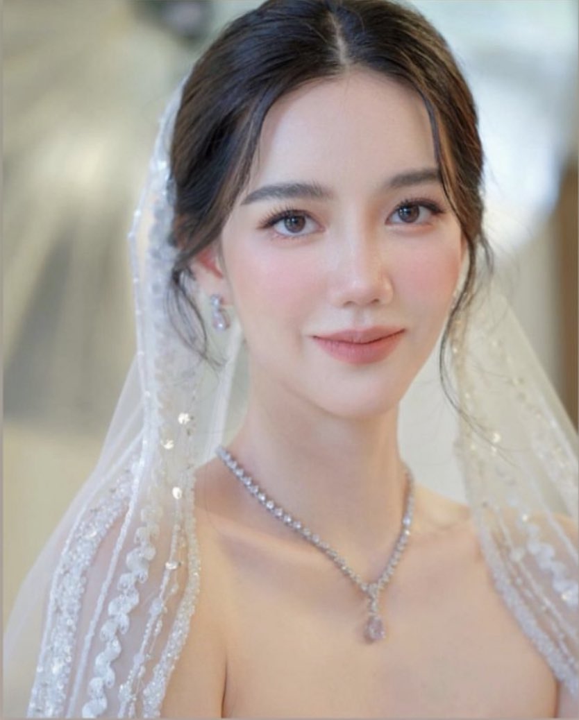 Happy Birthday ใช้วันนี้ 
Happy Anniversary ใช้วันไหน

สุขสันต์วันเกิดนะคะ ริชชี่คนสวย
วันเกิดปีนี้ ขอให้ริชชี่มีความสุขมากๆ ทั้งกายและใจ มีความรักที่สดใส ธุรกิจการงานเจริญก้าวหน้า การเงินมั่งมี โชคดีตลอดไปนะคะ

#HBD29THRICHY
HAPPY BIRTHDAY RICHY
 
#ริชชี่อรเณศ #อิทธิริช