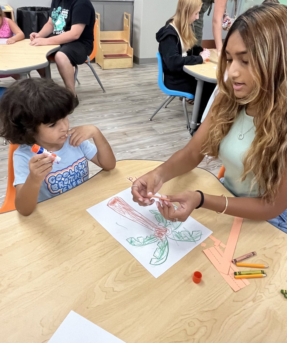 Ms. Travis 🦈👩🏼‍🏫🍎 tweet media