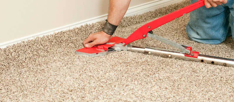 🛠️ Carpet Stretching Cost: Wave 👋 goodbye to wrinkles! 🌊 Is your carpet giving you a bumpy ride? 🎢 Discover carpet stretching and how it can save your floors—and your wallet! 💸 Have you ever stretched your carpet? #CarpetStretchingCost homeflooringpros.com/carpet-stretch…