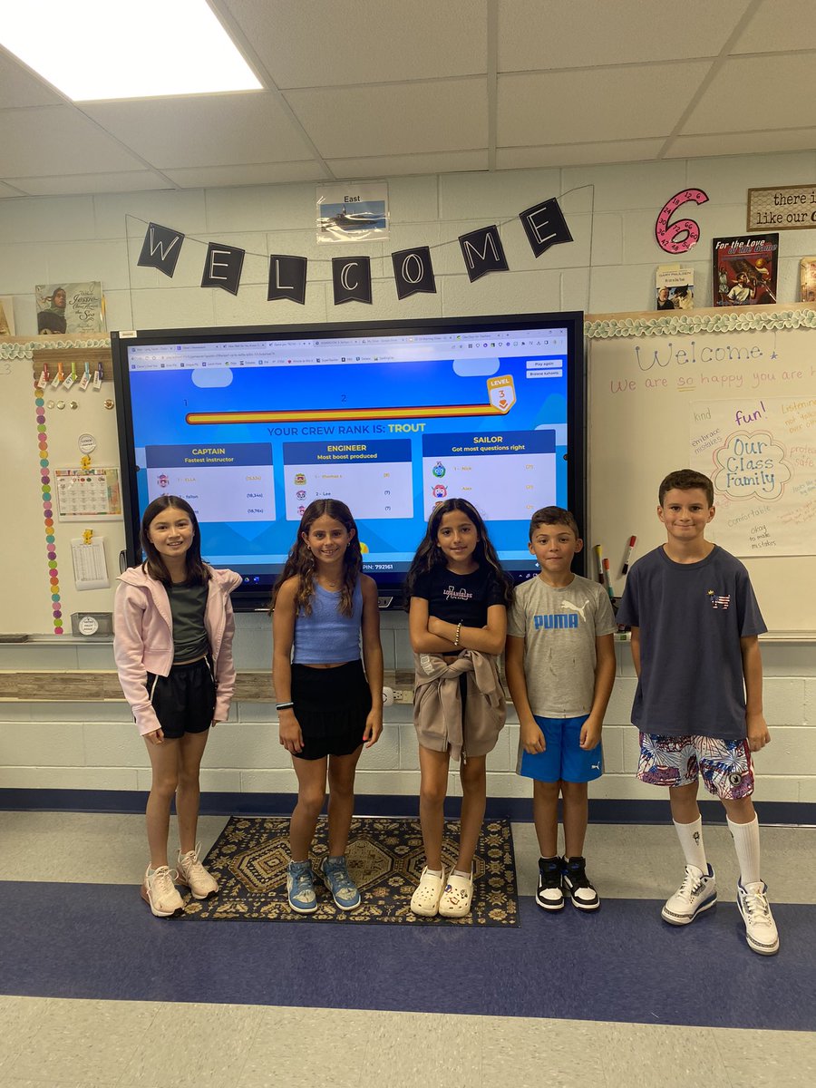 Sarah Lang tweet media