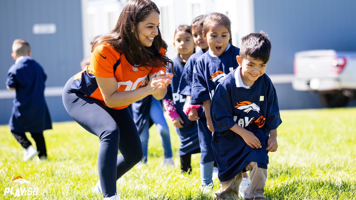 BroncosOffField tweet media