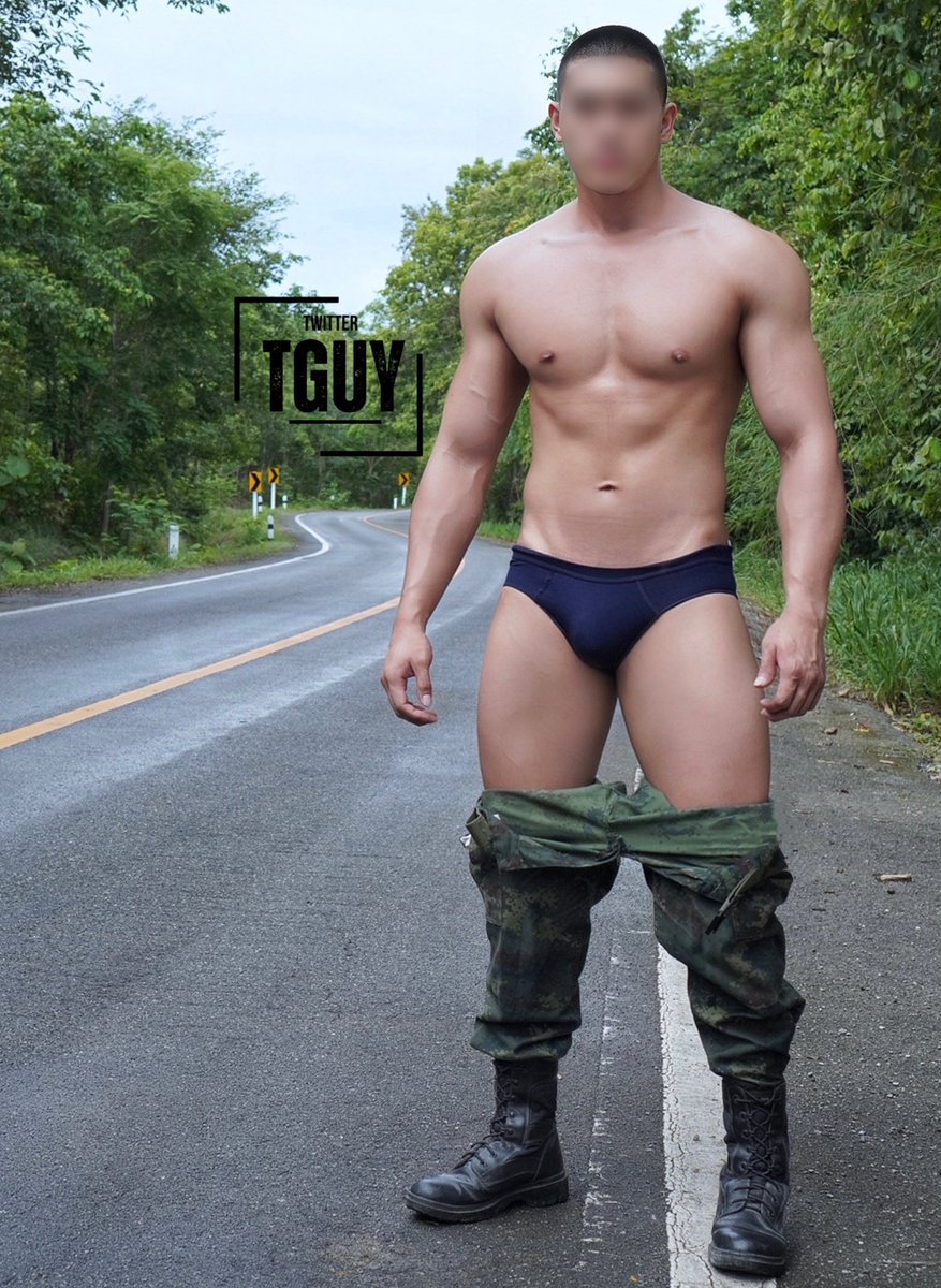 Qattiq shimlarda seksual dumbalar Ritsarlar haqida eski porno filmlar