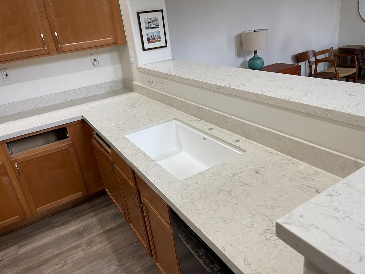 GraniteKarma's tweet photo. Carrara Mist  #ArizonaGranite #GraniteSlabsAZ #AZStoneWorks #ArizonaCountertops https://t.co/ziETSRWi2d