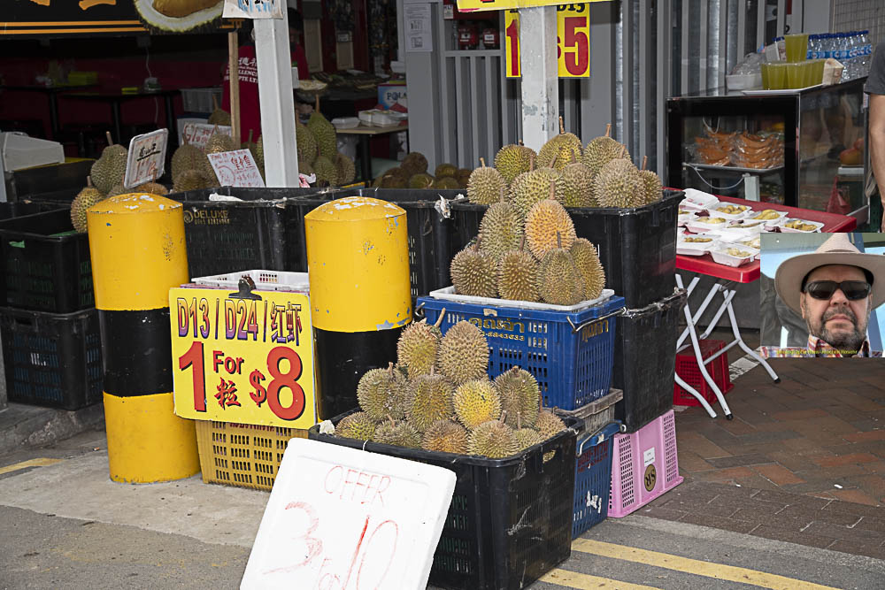 officeandgo's tweet image. #Singapore Love or hate it fruit? Have you ever tasted it? Durian is considered a delicacy in many parts of Southeast Asia, including Singapore. It is often eaten fresh, but it can also be used in desserts, curries, and other dishes.  #StreetArt