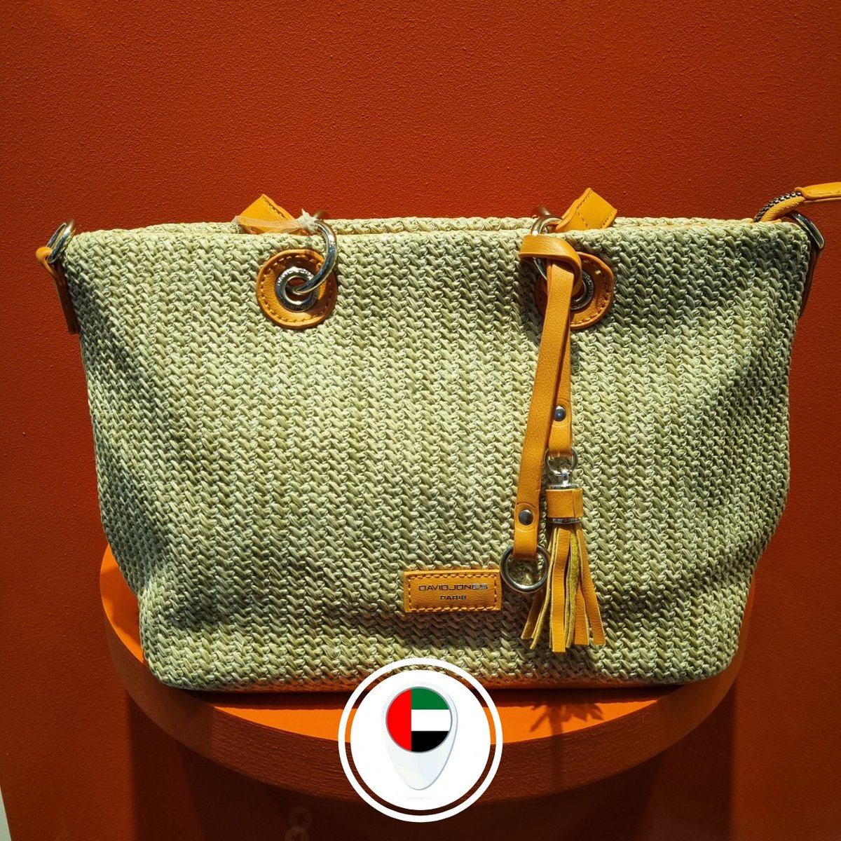 UaeYab's tweet photo. #کیف_دستی_دیوید_جونز handbag هم‌اکنون در #UAEیاب موجود است. برای کسب اطلاعات بیشتر در مورد این محصول، با شماره مندرج در آگهی تماس بگیرید. اگر از این کیف استفاده کرده‌اید نتایج مصرف و کیفیت محصول را در همین پست در میان بگذارید.
https://t.co/JTwTrfOSJZ
☎️ 09013333144
@uaeyab https://t.co/iX9H9NJgfT