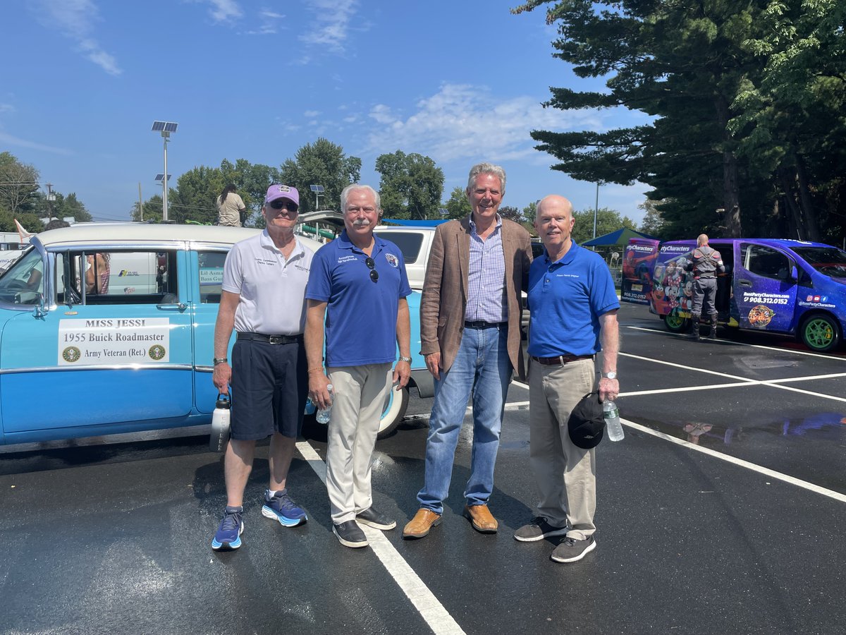 I was thrilled to participate in South Plainfield's annual Labor Day Parade yesterday with @FrankPallone and @PatrickDiegnan. We owe our thanks and gratitude to American workers. They helped build this country and will continue to play a vital role in building its future.