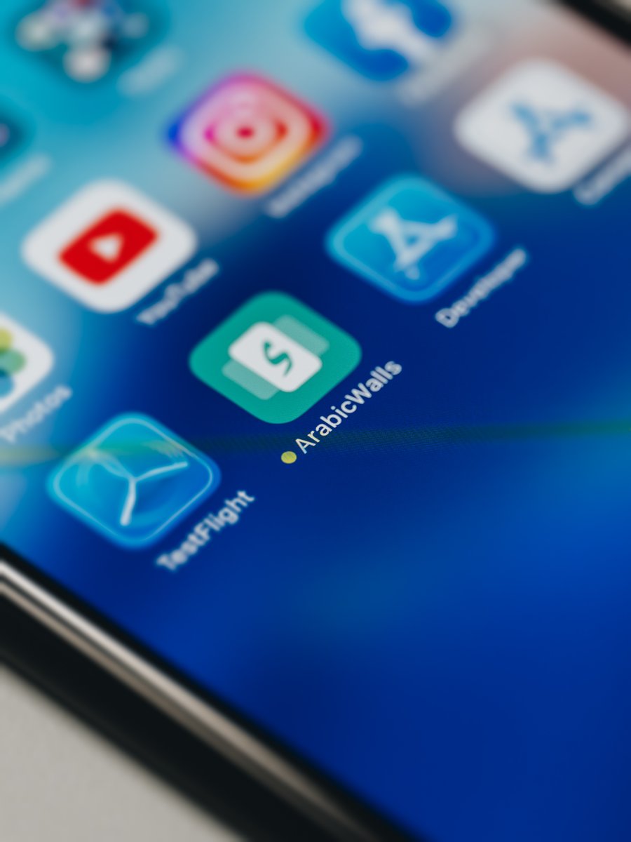 mahmoud_zadah's tweet photo. وأخيراً 🥳 تطبيق خلفيات بطابع عربي ArabicWalls أصبح متوفر على الآيفون.. التطبيق يحتوي العديد من الخلفيات المجانية عالية الجودة.. أتمنى أن ينال اعجابكم ولا تنسو التقييم في الـ AppStore. أضفت لكم خلفيات جديدة بهذه المناسبة!
اسم التطبيق: ArabicWalls https://t.co/icuBBc25FA