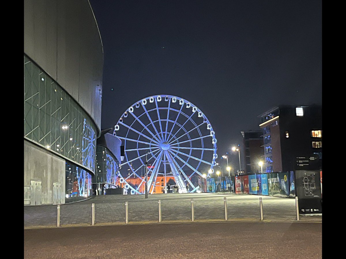 Back at the @Pullman_Lpool and a pleasure to welcome and bring our clients from @manairport straight into the city for a long weekend break. The hotel is next door to the @MandSBankArena and the fabulous Albert Dock - the ideal location! 📧 info@esteemexecutive.co.uk #liverpool