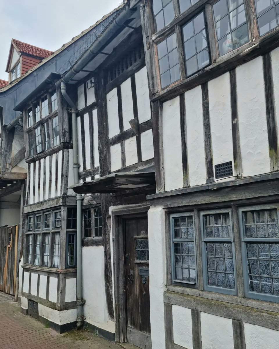 Sussex Exclusive tweet media