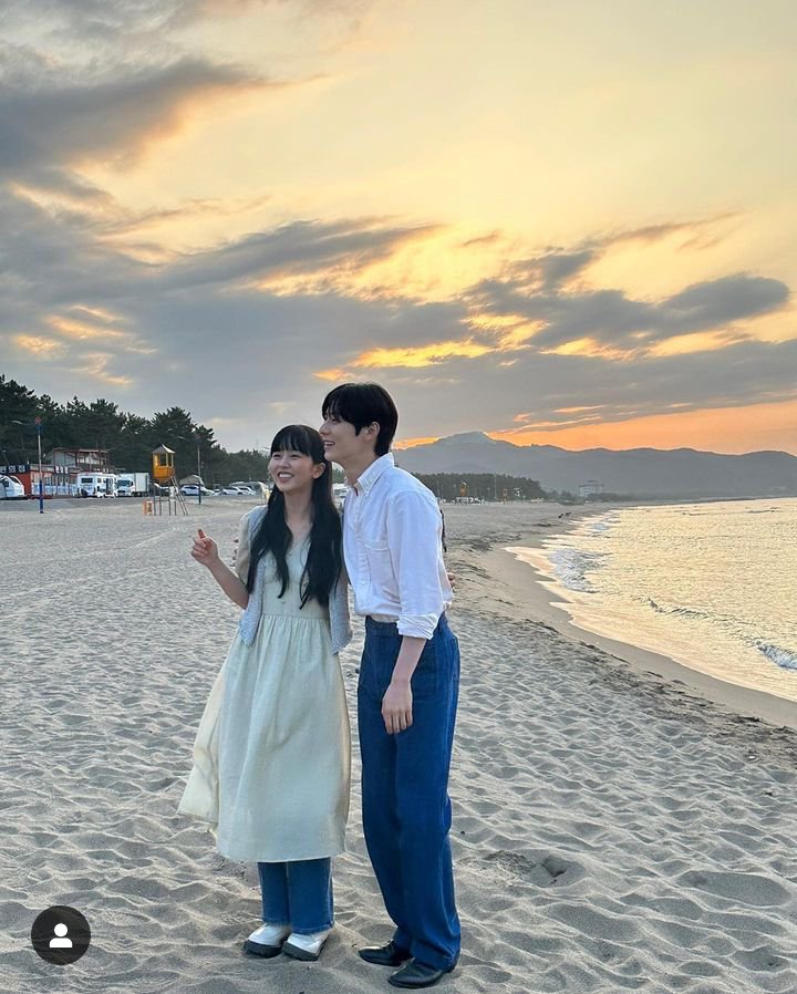 HwangMinhyun01's tweet photo. An Instagram Update From: optimushwang
With Kimsohyun
https://t.co/H8gFE69YhB
230905 #HwangMinhyun #황민현 #MinhyunHwang #OptimusHwang #HwangMinhyunDaileyUpdate #Kimsohyun #MyLovelyLiar #UselessLie https://t.co/wSNBbgEy5x
