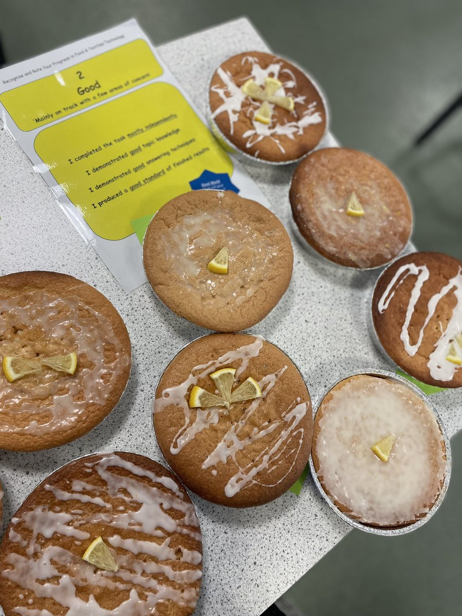 HolyRoodFTT's tweet photo. S4 HFT learners focussing on functional properties by making a whisked lemon cake π They also reflected on their progress using our βRate Your Progressβ system #selfassessment #recognisingprogress #kinaestheticlearning https://t.co/JU12BxbomU