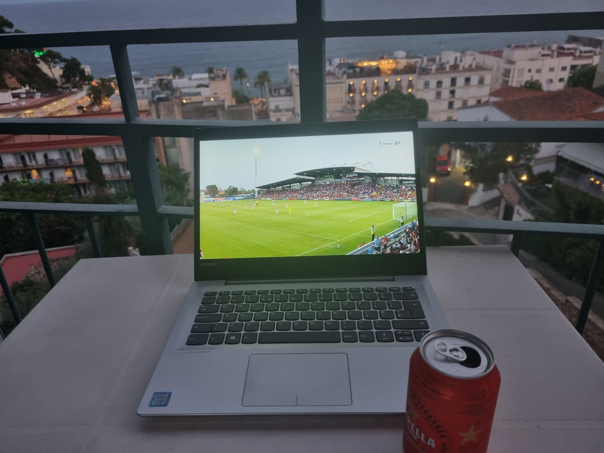ruraldetective's tweet photo. #askwxm Good evening guys. How times have changed.  Watching from 30 degrees Barcelona👍 https://t.co/ybuNJaBaty