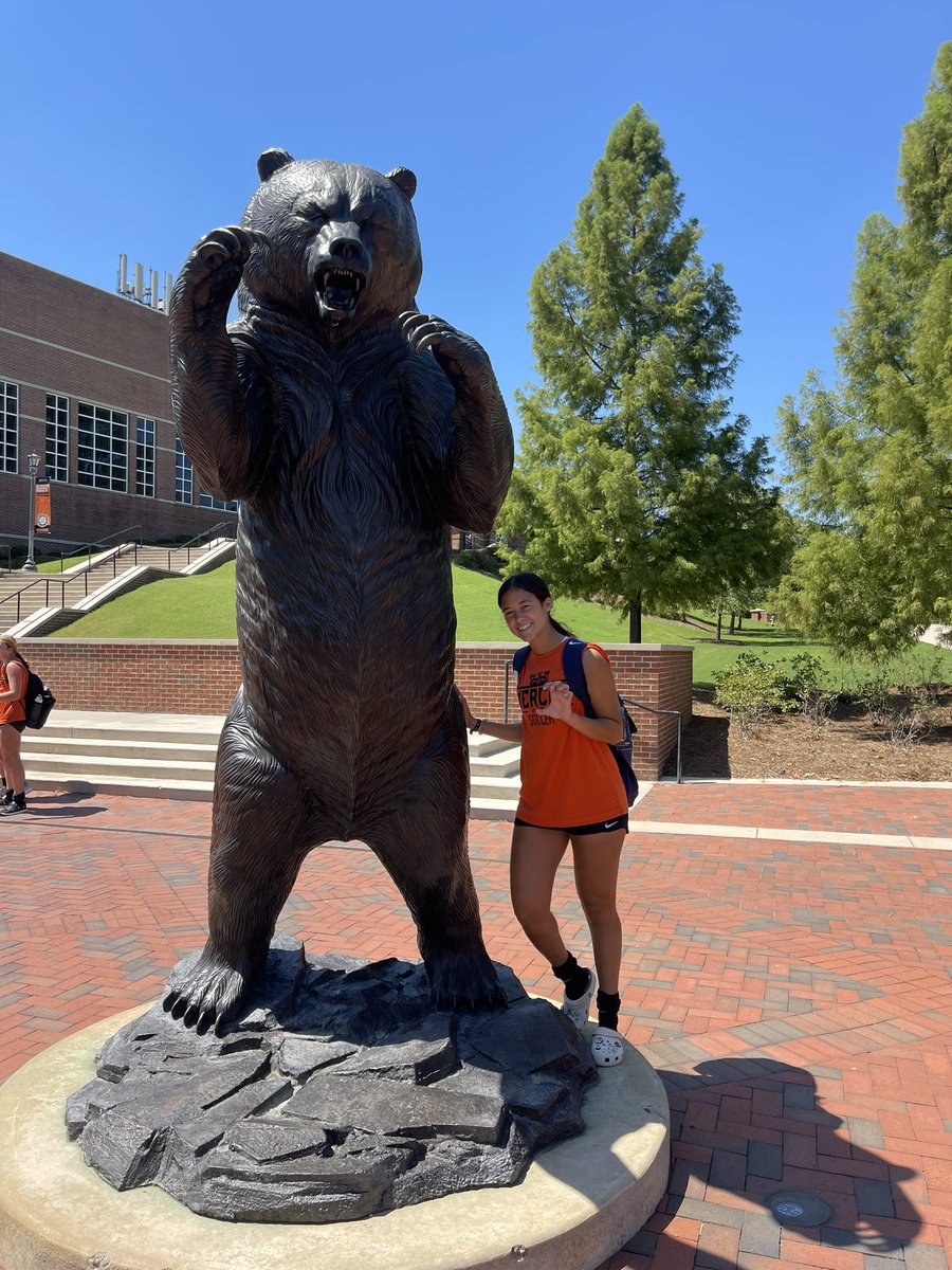 alanabennett06's tweet photo. Had an amazing time at @MercerWSoccer ID
Camp! Thank you @Coach_TonyE &amp; @bukiBGD for a great experience! #GoBears #MercerWSoccer #classof2025 https://t.co/bv0MtZa7Ta