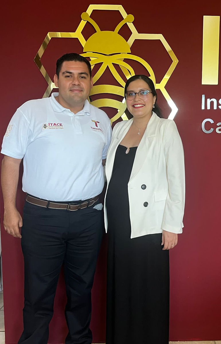 ITACETam's tweet photo. Agradecemos la visita de la Mtra. Merle Edith Briceño Castillo, directora de postgrado e investigación #ICEST al plantel #Altamira, con quien estrecharemos lazos de vinculación en beneficio de los estudiantes de ambas instituciones.
#TransformandoLaEducación https://t.co/076hhJtQHQ