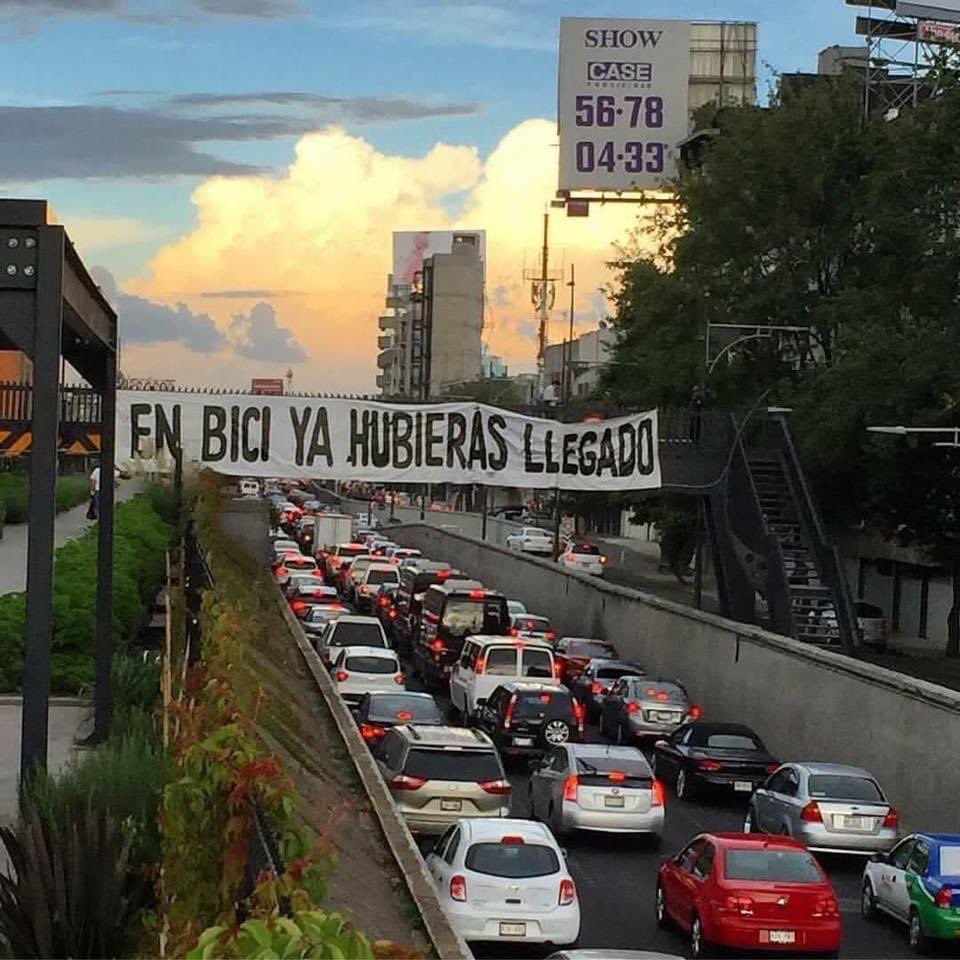 Capture Bizarre® (@capturebizarre) on Twitter photo 