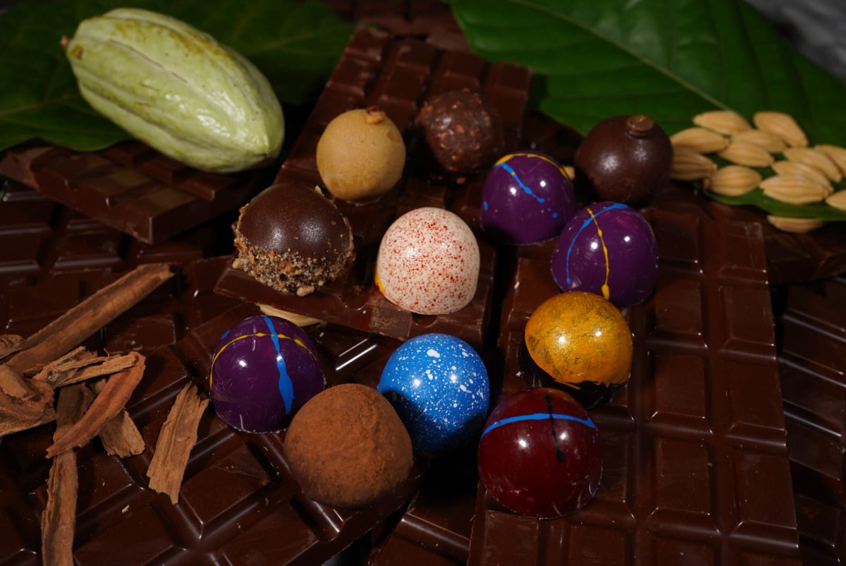 VisiteTabasco's tweet photo. En Tabasco se producen los chocolates más ricos de México y de los más premiados en el mundo, gracias a la altísimo calidad del cacao que aquí se produce.

#TabascoMemorable #VisiteTabasco #rutadelcacaoalchocolate #festivaldelchocolate #Experienciasmemorables https://t.co/95AQkTgIGn