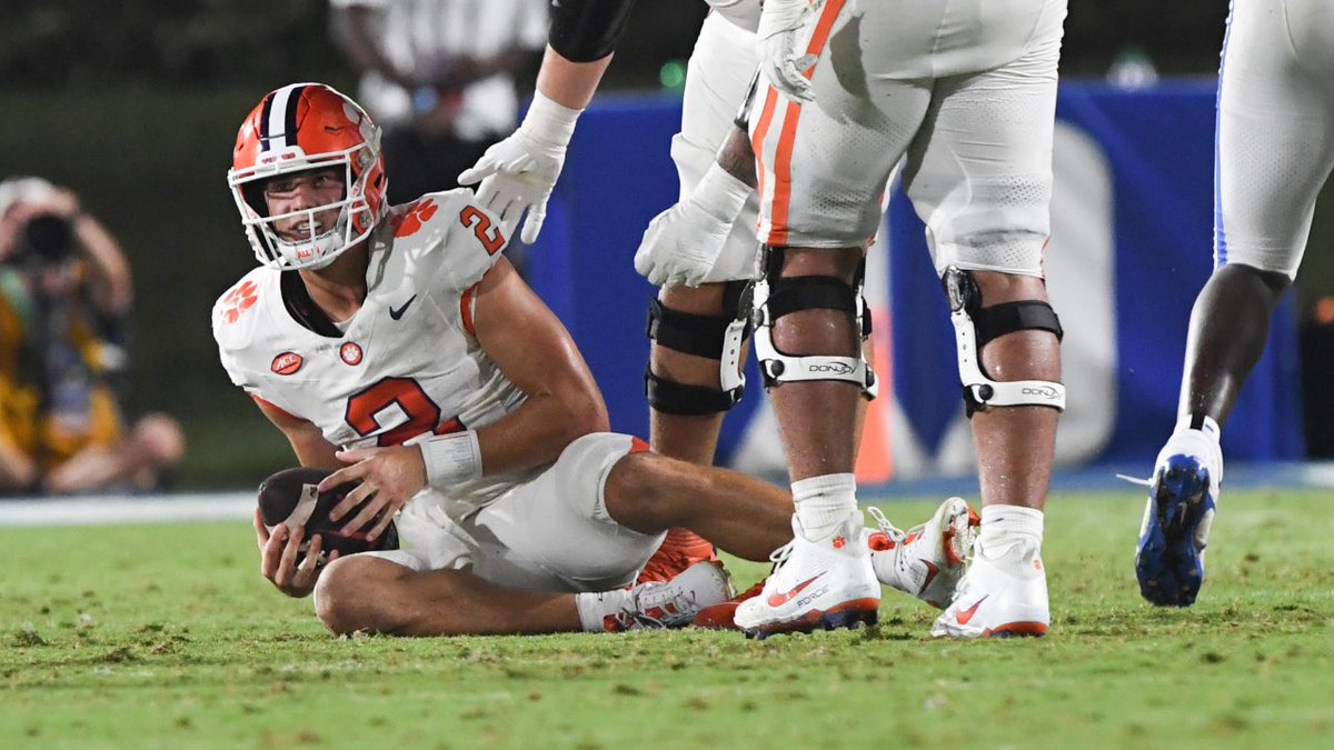 #Clemson slides 16 spots to No. 25 in the latest AP poll after 28-7 loss to #Duke. | @ClemsonSports