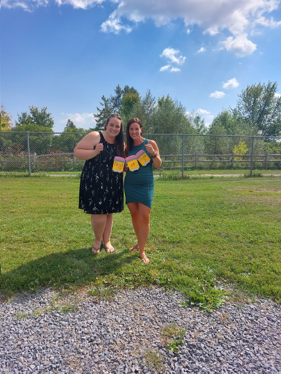 Danielle Cooper tweet media