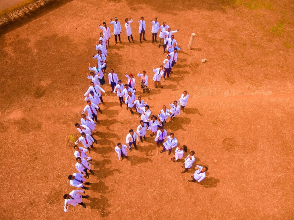 ANaluwuge70302's tweet photo. Pharmacists at Creativity . https://t.co/W3TYOGEyA3