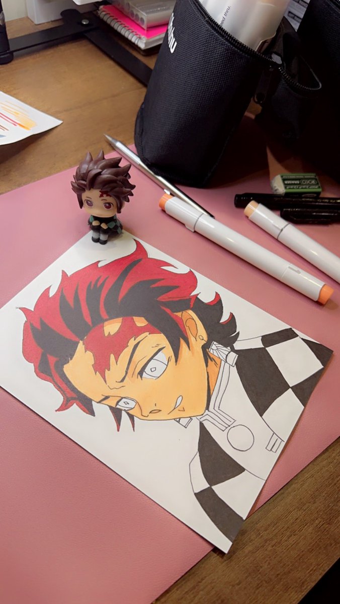 بوقف هنا لازم انام ورايا دوام 👩🏻‍🏫 

#تانجيرو #قاتل_الشياطين #DemonSlayer