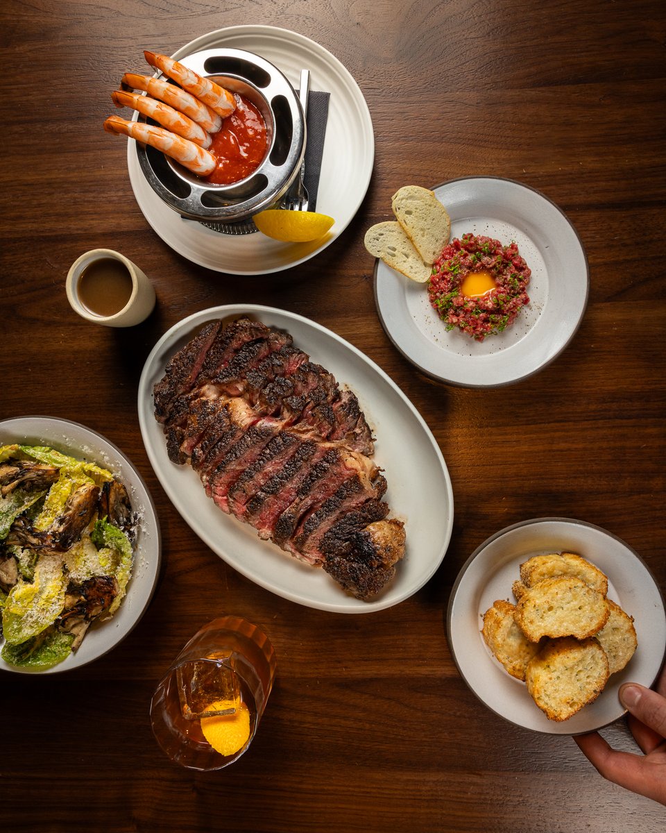 matusteak's tweet photo. Who else just orders it all when they can’t decide?? #matūsteak https://t.co/lCJwjMa679