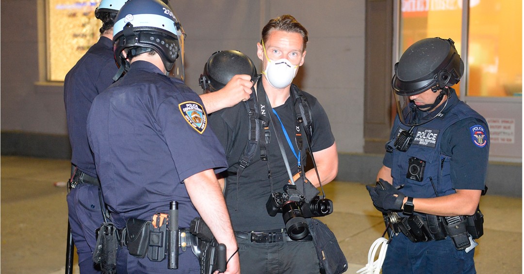 BIG NEWS: The NYPD agrees to historic settlement with 5 photojournalists attacked and arrested in 2020. It also resolves a federal lawsuit brought by <a href="/NPPA/">NPPA</a> and nationally recognized law firms. 

Photos: © 2020 Ian Reid and © Rashid Umar Abbasi

ow.ly/C4TU50PI0FH