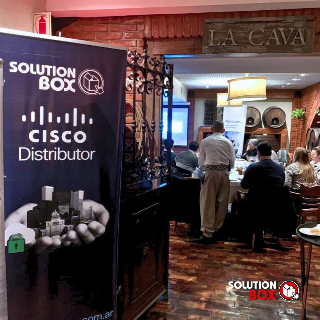 🍽️ ¡Disfrutamos de un auténtico almuerzo comercial "Estilo Campo" junto a #Cisco para apoyar a nuestros valiosos #partners. 🤝