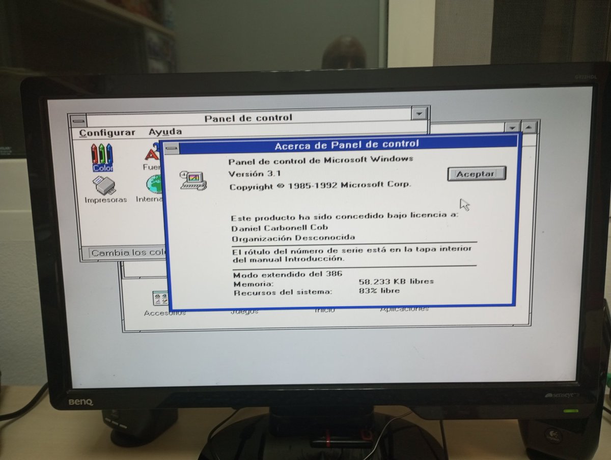 Dwalin15's tweet image. Cada uno se divierte como quiere...
#Windows3.1