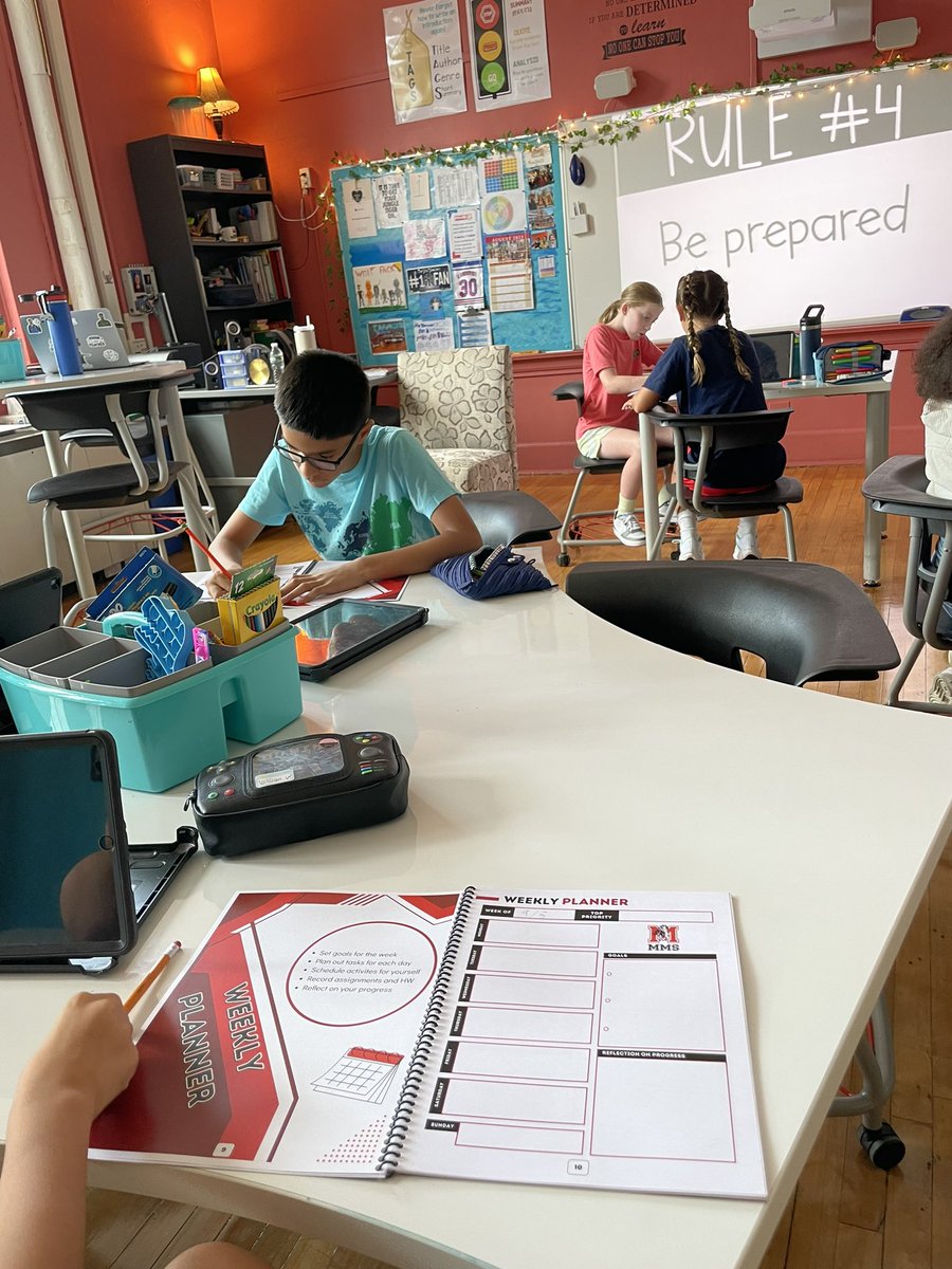 Mineola Middle School tweet media