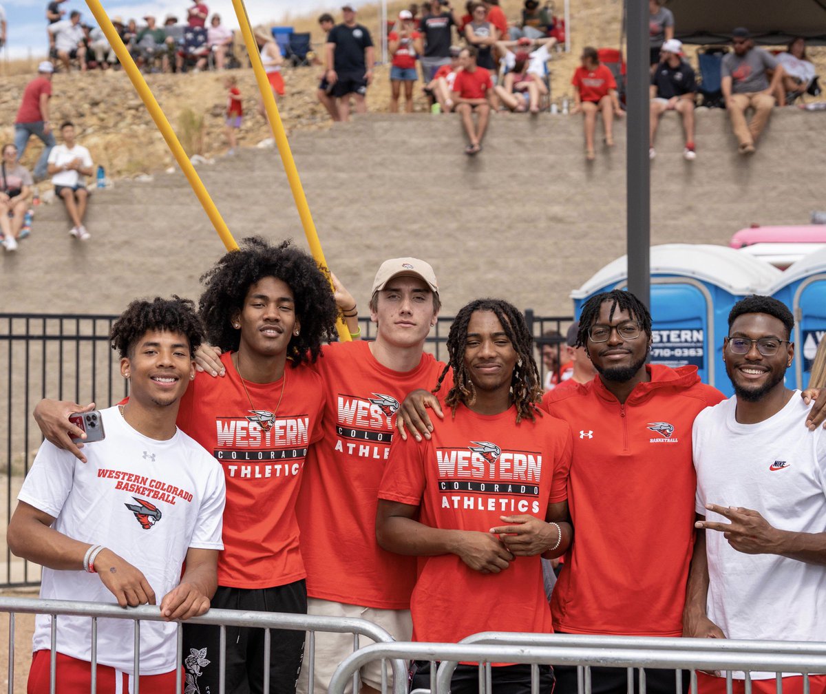 Always a good time watching <a href="/MountaineerFB/">Western Colorado Football</a> bring home the W! #FearTheNeers