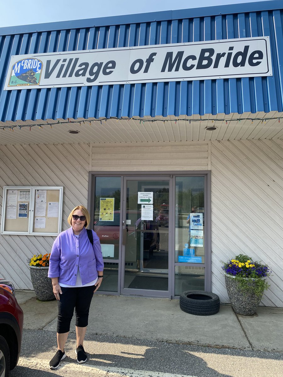 shirleybond's tweet photo. Busy week on the road in the constituency last week. Started in the #CityofPG #McBride #RobsonValleyRegion #MountRobson #Valemount Great to meet with elected officials, constituents and also enjoy the spectacular part of BC we are proud to call home. https://t.co/JS8mZ5RsYs