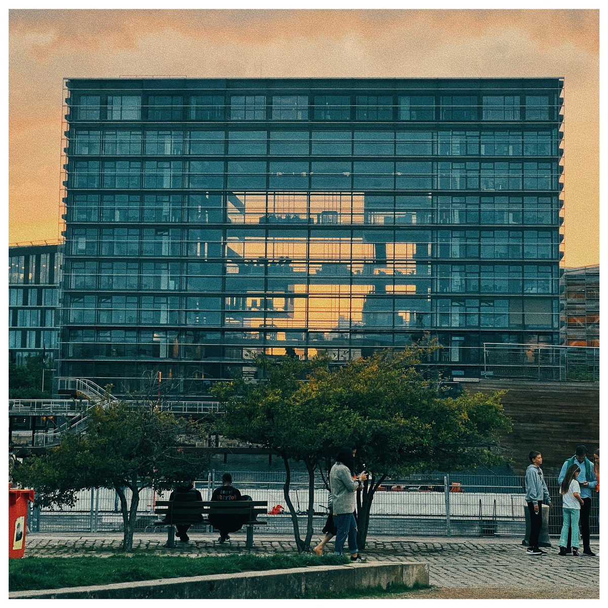 itsNMNJ's tweet photo. Copenhagen summer ⛱️
📸 Iphone 13 pro https://t.co/tbbFx7DPqS