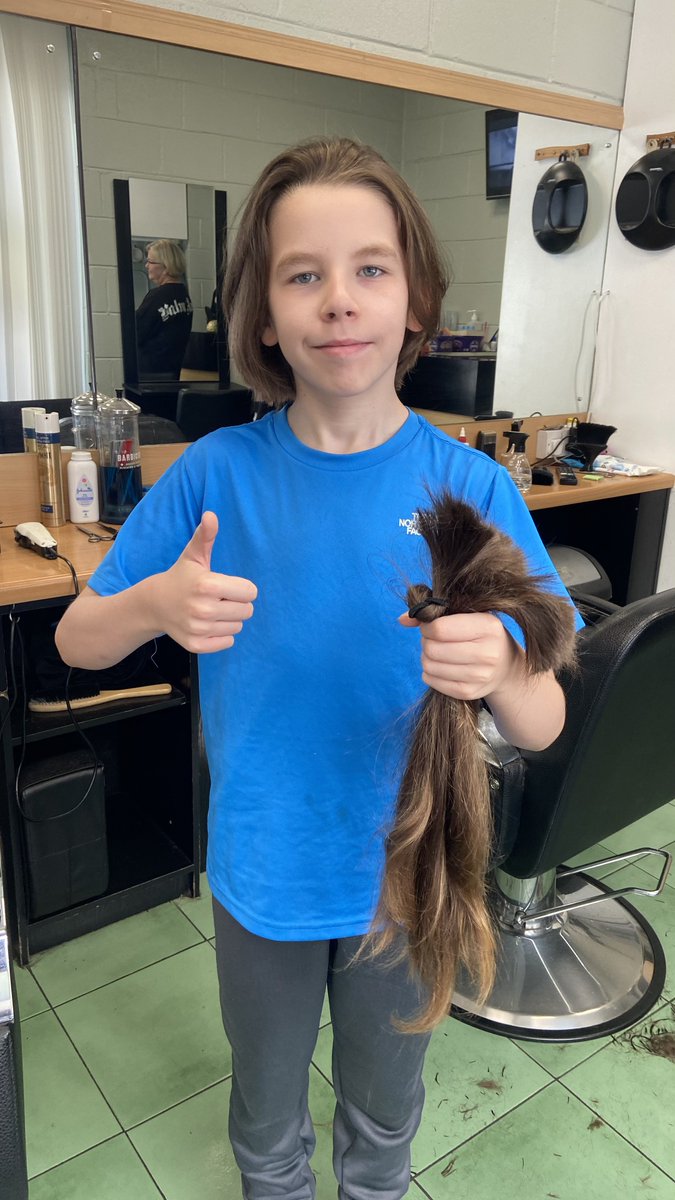 Shortyweekaren's tweet photo. My boy eventually got the chop! ✂️
He was a wee bit emotional to loose his hair he’s had so long.🥰

We’re sending it off like Lennon did before,  to make a wig for kids that have lost their hair due to illness. #littleprincesstrust 
That was always the plan.

Well done Donny!♥️ https://t.co/EHmurAKdst