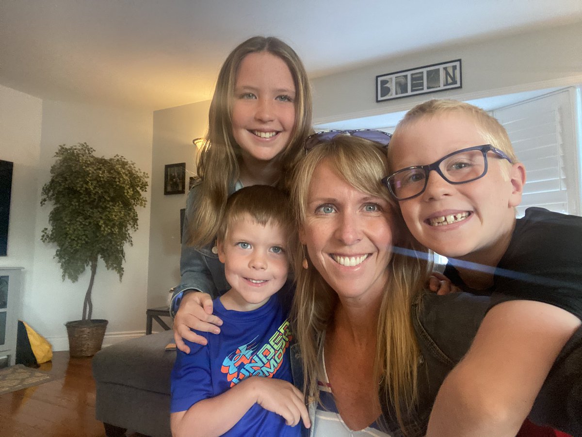 We were all pretty excited (and nervous) for the first day today! Hope everyone had a wonderful (hot) day! <a href="/LimestoneDSB/">Limestone District School Board</a> <a href="/alcdsb/">ALCDSB</a>