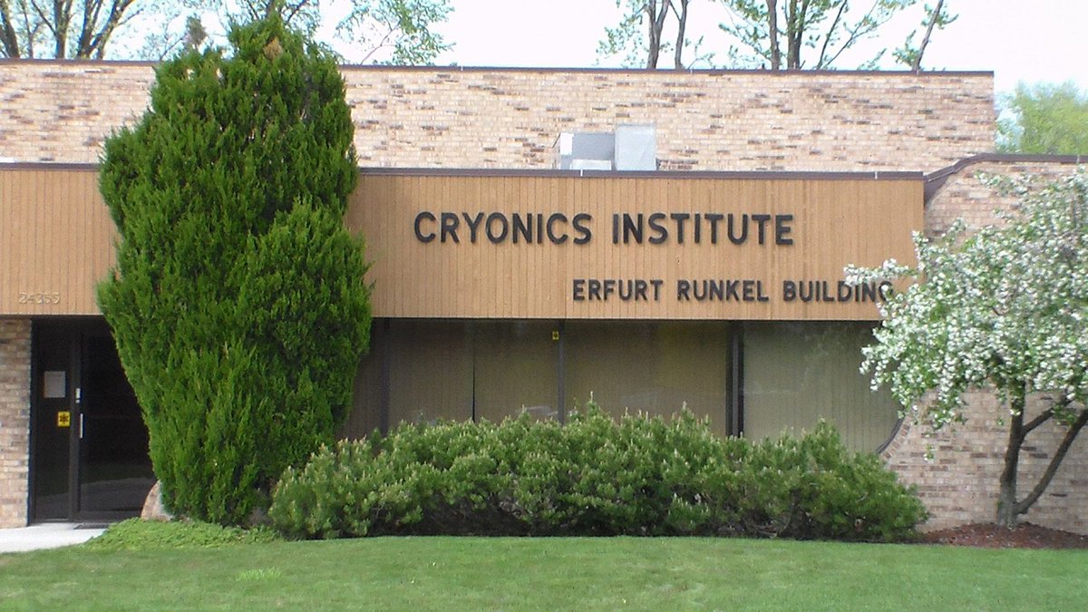 CubicPostcode's tweet image. Dear @theurigeller, #Cryonics is not popular on Reddit social network. It is not depressive. Space and Star Wars are much more exciting! /r/space /r/futurology /r/Singularity /r/Scientology /r/Cryonics Make my dream come true. /r/BlackMirror #Matrix3, 4 &amp;amp; 5.