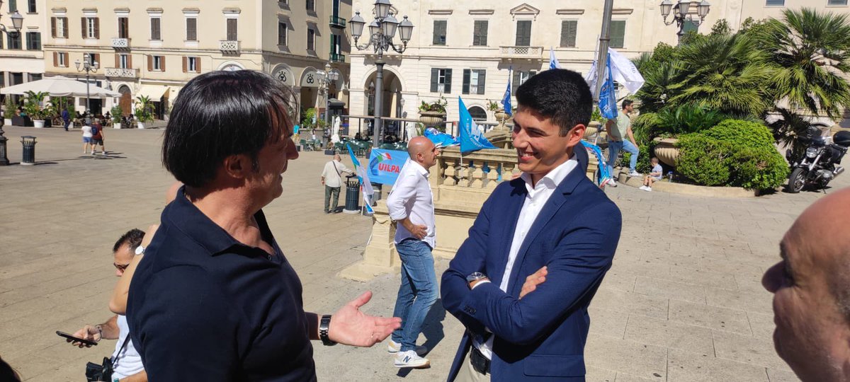 🔵Oggi in piazza al fianco degli agenti  della #PoliziaPenitenziaria🇮🇹
#Sassari