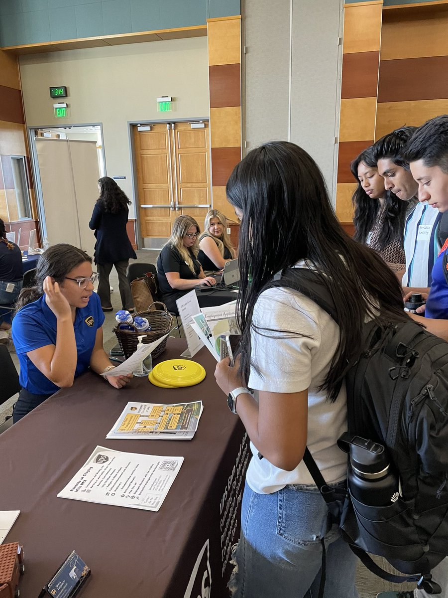 Another successful day recruiting with the work bestie at @unevadareno last week! @UPS @UPSjobs @UPSers