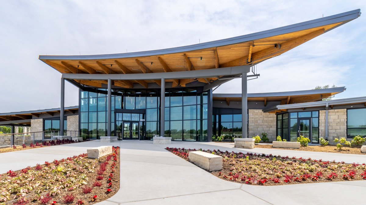 opcares's tweet photo. The Overland Park Arboretum &amp; Botanical Gardens is about to unveil its brand new LongHouse Visitor Center! Join us Saturday, September 9 at 10 a.m. for the grand opening celebration!

Plus, admission to the Arboretum is FREE all weekend!

Learn more at https://t.co/V4xaNAXrNa. https://t.co/UqwRFlPLYF