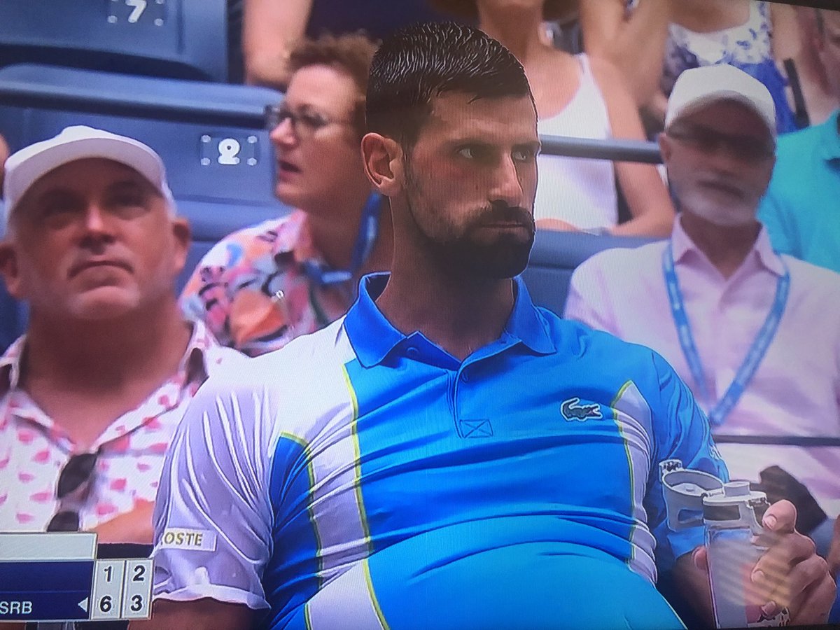therealaustinh's tweet photo. Confirmed: @DjokerNole is a true fan of @BarstoolBigCat https://t.co/zyKuWQN3dz