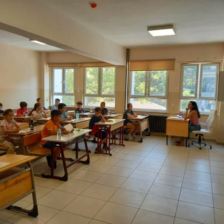 izakirogluoo's tweet photo. 2023-2024 Eğitim Öğretim Yil Matematik
Proje Sinifi Seçme Sinavimizı yoğun bir katılım ile başarıyla
tamamladık. Sinava giren tüm öğrencilerimizi tebrik ediyoruz.
#mutlueğitim
@kartalmem
@kiracmustafa80 https://t.co/vuNOnPA4S0