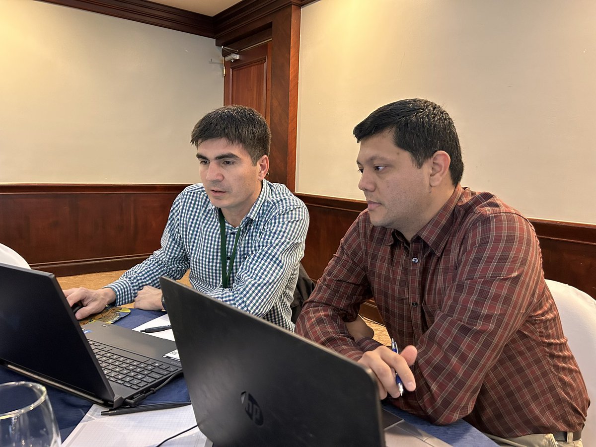 FAOEcuador's tweet photo. 👉 El resultado esperado de este taller regional es aportar en el desarrollo de los informes nacionales, a partir de los cuales se realiza el informe global que también sirve como insumo para evaluar el progreso a varias metas internacionales relacionadas con los bosques. https://t.co/QmgxyLNzgm