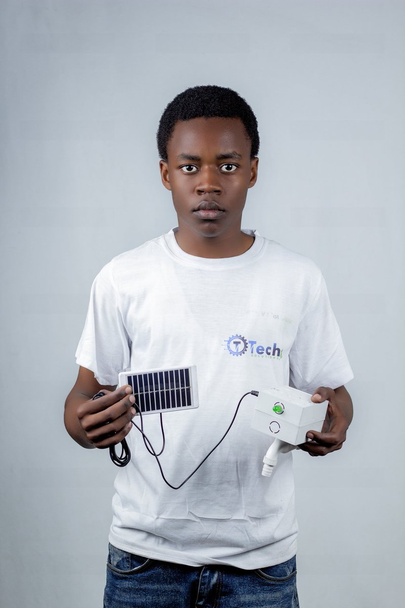 ElieYossa's tweet photo. Robinet automatique à énergie solaire,une solution innovante pour la gestion de l'eau et lutte contre les maladies transmissibles par contact.Ce système est alimenté par l'énergie solaire et peut être installer dans les lieux publics ou privés où l'accès à l'eau est limité.<💻/> https://t.co/z6dAOgpFVn