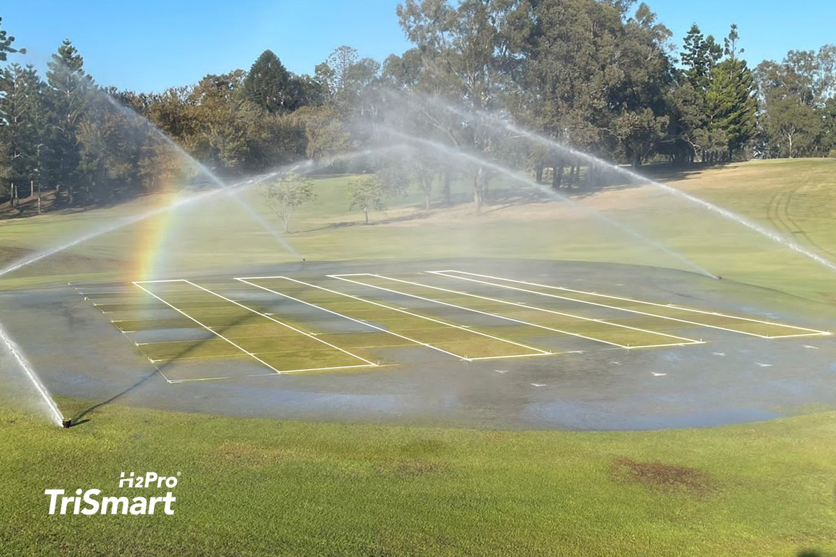Maximising irrigation water is essential! 

This photo taken at one of our trials demonstrates how effective H2Pro TriSmart is at achieving penetration into the rootzone with treated plots (highlighted in white) clearly visible during irrigation.

#productsthatperform