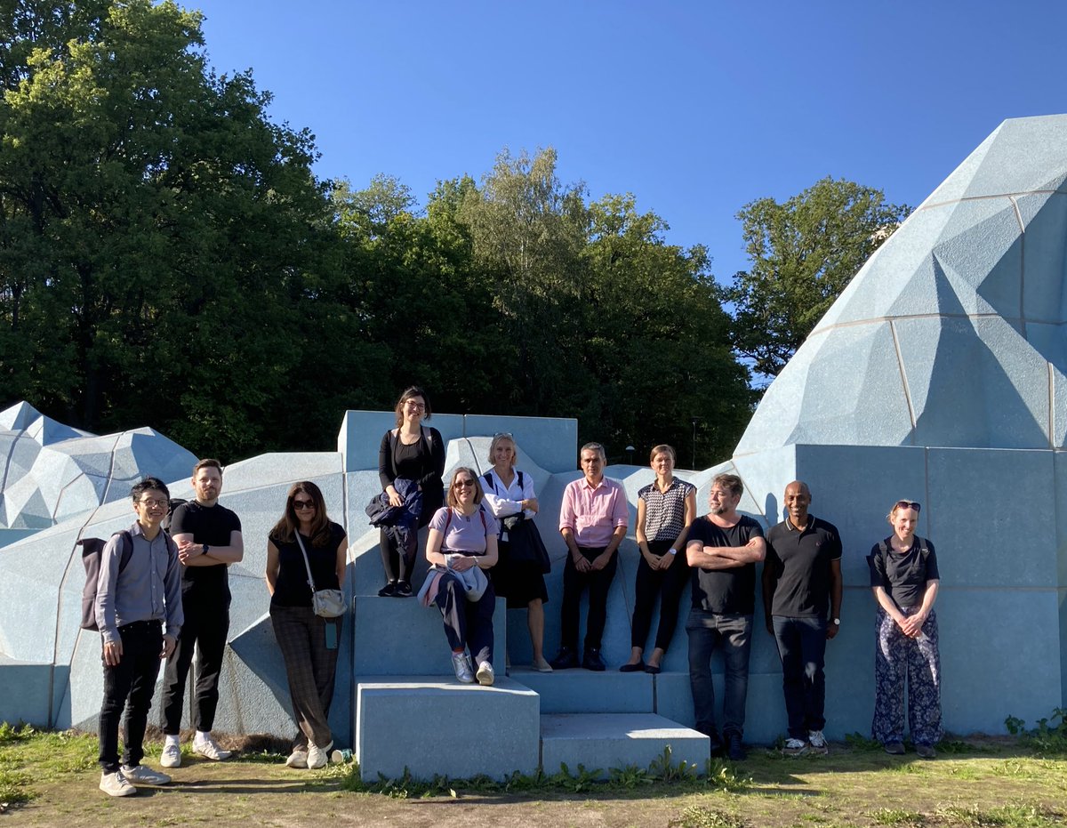 @contested_urban <a href="/CatalinaTurcu/">Professor Catalina Turcu</a> <a href="/KimonKrenz/">Dr Kimon Krenz</a> <a href="/BartlettArchUCL/">The Bartlett School of Architecture, UCL</a> @UniKentSAC @UniKentKISS1 @mapurban <a href="/JPIUrbanEurope/">JPI Urban Europe</a> <a href="/sthlmresilience/">Stockholm Resilience Centre</a> Brilliant sunny weather for viewing the Stockholm suburbs with <a href="/TheBartlettUCL/">The Bartlett</a> colleagues and our hosts from <a href="/KTHuniversity/">KTH Royal Institute of Technology</a> and <a href="/Stockholm_Uni/">Stockholm University</a> on a tour led by Karin Ahlsén from the city of Stockholm