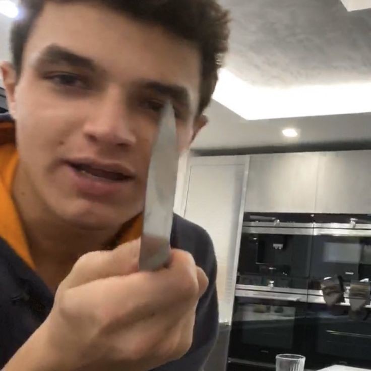 ricciardosbabe's tweet photo. some of y'all tricked me into believing Daniel would be healed and ready to drive within 2-3 weeks and now they say Qatar is the earliest he will be back?! 😭 https://t.co/MNgB9fWu2r