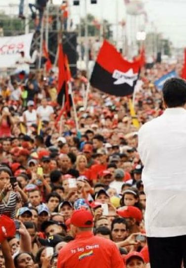 Cuando hay un gran líder, un gran partido y una genuina patria brilla la nación, lo mismo que el destino y el honor de cada uno de sus integrantes. 🚩🏴
Kim jong-il. 
#ComunaYProducción 
<a href="/NicolasMaduro/">Nicolás Maduro</a> @TupamaroMRT 
#VidaYPazSonLaPremisa