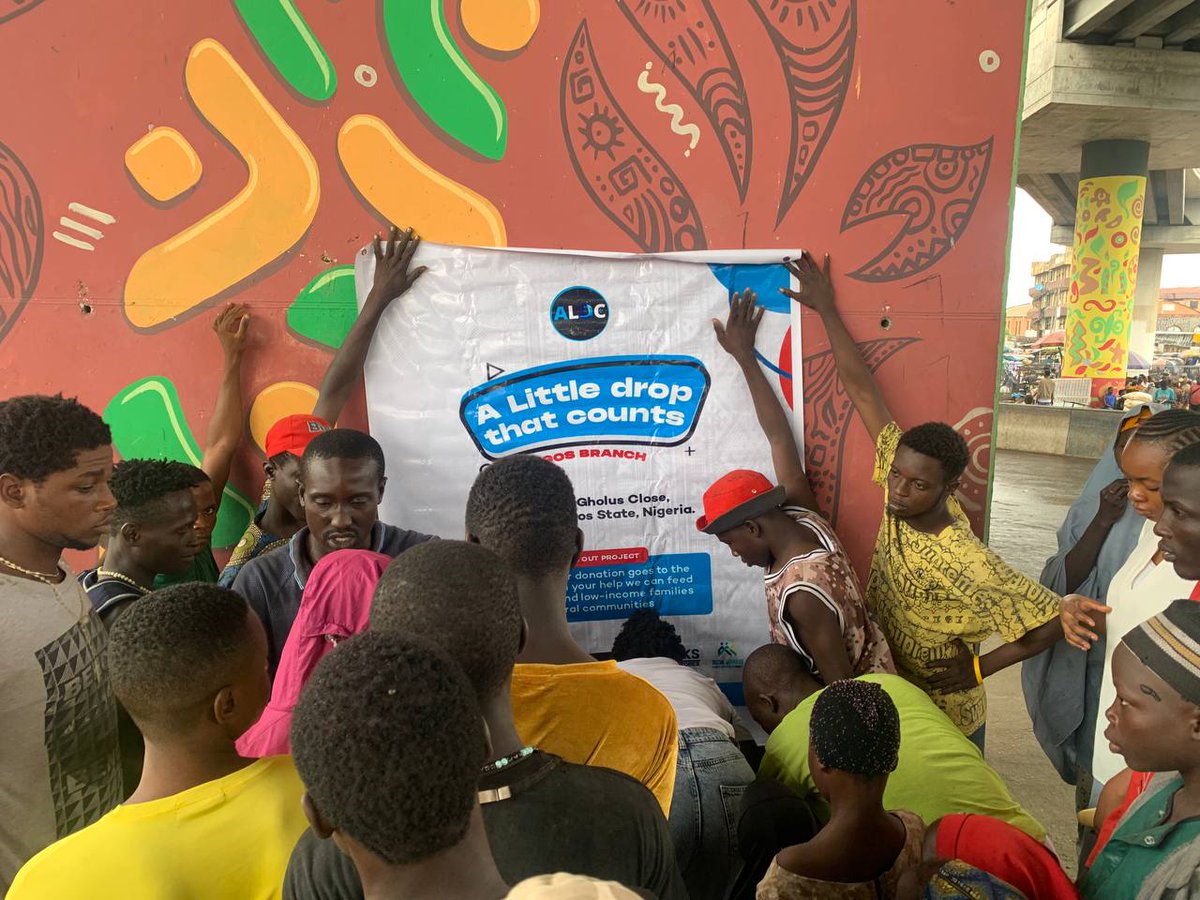 ALDC_org's tweet photo. I am truly humbled and filled with gratitude as I express our deepest thanks for your exceptional efforts during our International Day of Charity Outreach at Under-bridge Pencinema in Agege, Lagos. https://t.co/fncONYHcaG